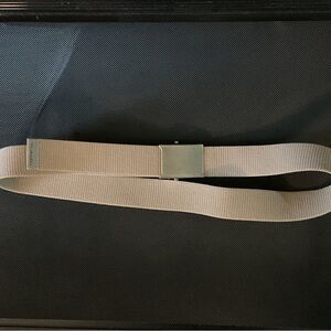 Columbia Men's Tan Belt with Silver Buckle